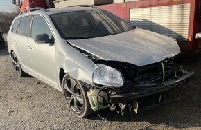 VW Golf Variant 2.0 TDI - 8