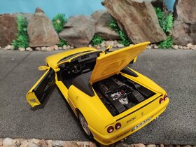 prodám model 1:18 ferrari f355 spider - 8