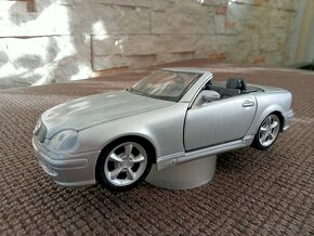 Mercedes Benz SLK - 8