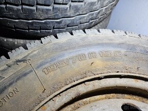 Plechové disky 5x118 + zimné pneu 195/70r15c - 8