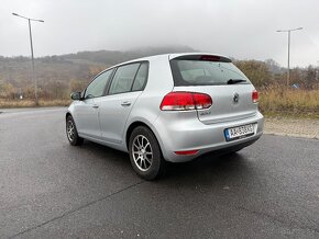 VW GOLF BENZÍN 1.4 59kW - 8