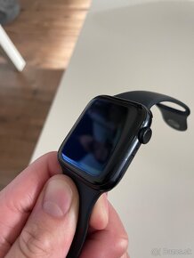 Apple Watch SE 44mm - 8