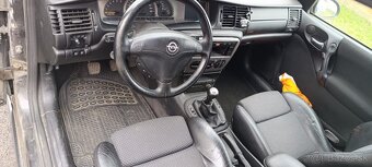 Opel Vectra B  Sport 2.2 DTI 92 kw 125 koní - 8