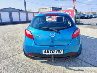 Mazda 2 - 8