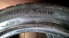 4 ks ZIMNÉ 245/45 R17 99V XL MATADOR cca 5-6 mm LEN 35-€/kus - 8