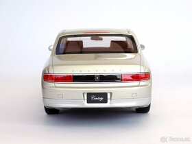 TOYOTA CENTURY 2018 – 1:18 KYOSHO - 8