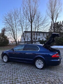 Skoda superb 2.0 TDi 125kw DSG - 8