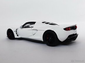 1:18 - Hennessey Venom GT Spyder (2010) - AUTOart - 1:18 - 8