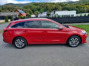 HYUNDAI I30 1.6CRDI 85KW - 8