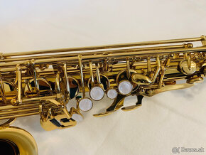 Predám nový Es- Alt saxofón- kópia k modelu Yamaha- - 8