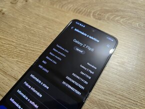 Samsung flip 5 256gb v top stave bez znamok pouzivania bol i - 8