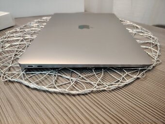 Apple MacBook Air 13.3 + nový 87w adaptér - 8