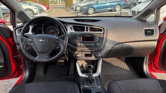 Kia Cee'd SW 1,6 Benzín AT - 8