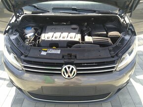 VW Touran 1,6 TDi ,7 mieste , možný leasing, úver - 8