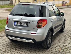 Suzuki SX4 1.6i 4WD Maxi - 8