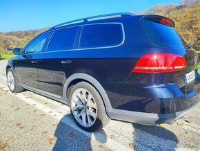 Predám Volkswagen Passat 2.0 tdi alltrack - 8