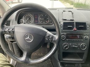 Mercedes-Benz. 180CDI - 8