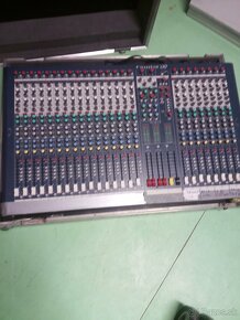 Soundcraft LX7 - 8