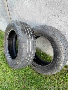 Predám 195/65 R15 letné Hankook - 8