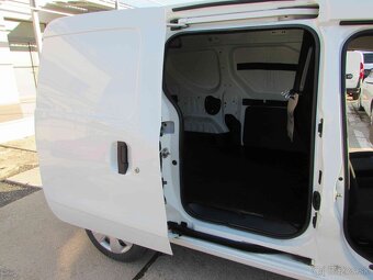 Dacia Dokker Van 1.6 SCe Access - 8