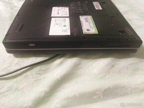 HP Compaq nx7010 - 8