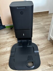 robotický vysávač iRoomba i7+ - 8