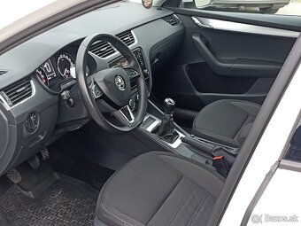 Škoda Octavia Combi 1.6 TDI 115k Ambition - 8