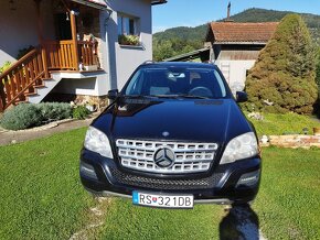 Mercedes Benz 300 cdi - 8