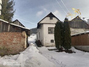 Nová cena Na predaj 2-izbový priestranný dom s veľkorysým po - 8