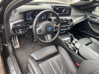 BMW 530e xDrive A/T M-Packet LASER benzín +elektro - 8