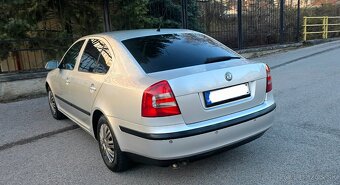 Škoda Octavia 2.0 TDI Elegance - 8