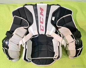 CCM EFLEX 5 PRO Brankárska vesta - 8