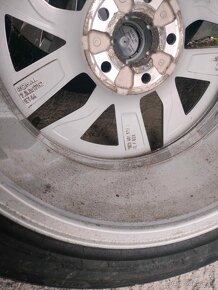 4ks alu disky orig. Škoda 5x112 R17 pneu 205/55 R17 7mm - 8