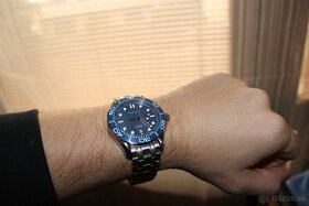 Omega Seamaster Diver - 8