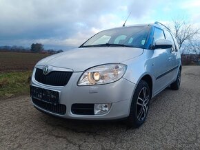 ŠKODA Roomster 1,6 benzín 106.275km TOP Stav - 8