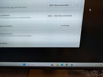 Predam 43“ monitor Dell s rozlišením 4K - 8