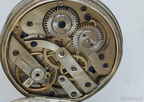 Predám funkčné vreckové hodinky A. Huoucnin Fils Bienne Kukn - 8