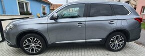 Mitsubishi  Outlander  2.2 DI-D 110 KW 2016 - 8