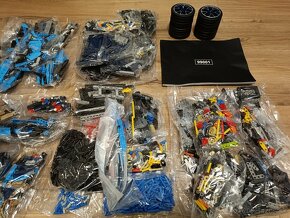 LEGO Technic Bugatti Chiron 42083 - 8