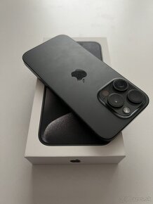 iPhone 15 Pro 128 GB Black , záruka 18 mesiacov - 8