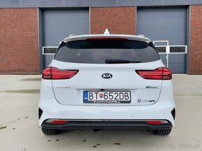 KIA CEED 1.6 CRDI MHEV Hybrid, SR, Gold, AT, s DPH, 2021 - 8