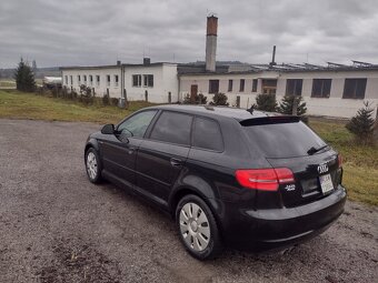 AUDI A3 SPORTBACK 2.0 TDI CR S LINE ROK VÝROBY 2009 - 8