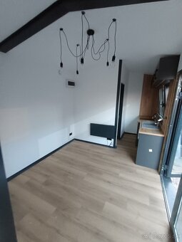 TINY House 8x3m 2 izby- kuchyňa-kúpeľňa - 8