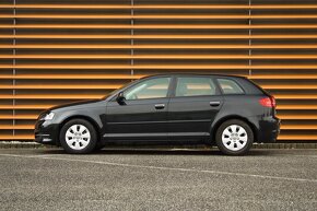 Audi A3 1.6 TDI 105k DPF Ambition - 8