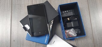 Nokia N8 "black edition" + Nokia Lumia 820 - do zbierky. - 8