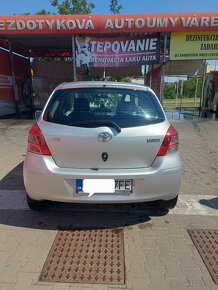 Toyota Yaris 2010 - 8