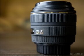 Sigma 30mm F1.4 EX DC HSM pre Canon EF - 8