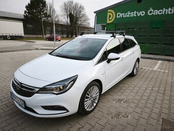 Opel Astra ST 1.6 CDTI S&S 136k Innovation - 8