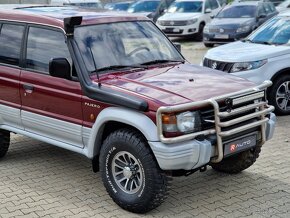 Mitsubishi Pajero Wagon 3.0 GLS A/T - 8