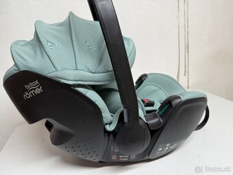 Britax Romer Baby Safe 5Z2 - 8